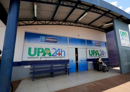 Auxiliar de pedreiro morre após cair de telhado de silo
