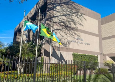 Em ação de partilha de bens, juíza manda despejar herdeiros adolescentes em Dourados