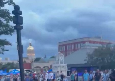 "Banderazo" da Argentina termina em briga de torcidas de clubes e prisões; vídeo
