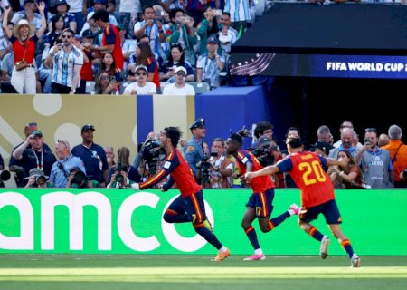 Quem é Ferran Torres, que marcou o gol da Espanha na final da Copa do Mundo