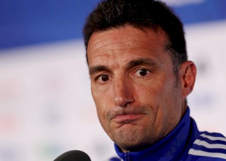 Scaloni afasta rivalidade política em Argentina x Inglaterra: “Ninguém que está aqui tem culpa'