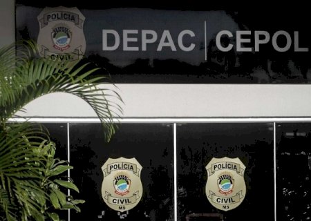 Homem &eacute; assassinado a facadas em frente a hotel na antiga rodovi&aacute;ria