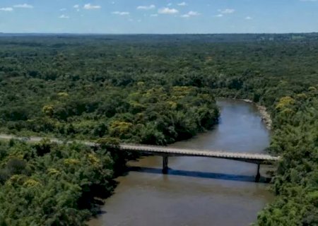 Ponte sobre o Rio Miranda volta a receber ve&iacute;culos acima de 10 toneladas