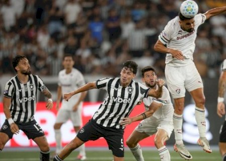 Fluminense segura Botafogo no cl&aacute;ssico e Coritiba bate a Chapecoense