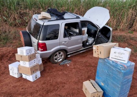Perseguição a comboio termina com carros capotados e 25 veículos apreendidos em MS