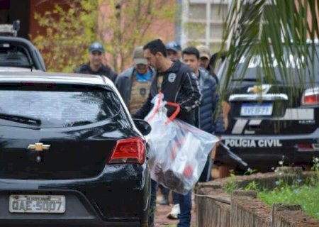Defesa de m&eacute;dico r&eacute;u por feminic&iacute;dio chama laudos de &ldquo;amadores&rdquo;