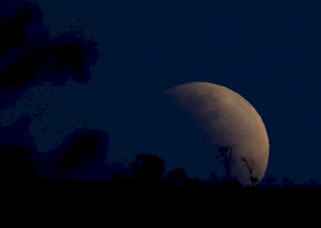 Eclipse lunar vai encobrir 96% da Lua na noite de quinta-feira em MS