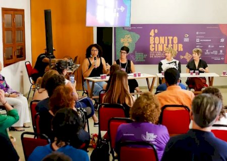 Participação feminina na direção de filmes permanece abaixo de 20%