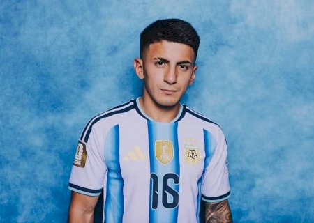 Família e vontade de voltar à Argentina influenciam Almada a priorizar River Plate; Flamengo espera resposta
