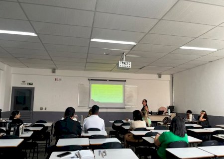 Oficina de Preceptoria reúne programas de residência de Dourados para fortalecer formação no SUS