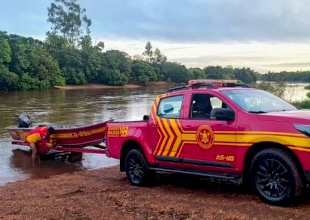 Pescador encontra corpo de homem no Rio Dourados