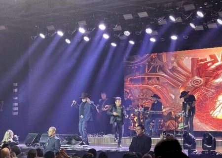 Com open bar de Heineken, sertanejo ganha noite de luxo na Capital