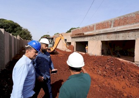 Obras do CAPS AD III avançam e chegam a 65% de execução