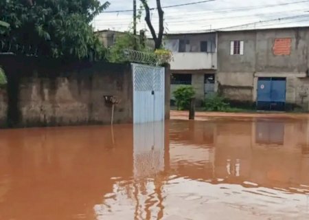Chuva altera local de votação em Itapevi, no interior paulista